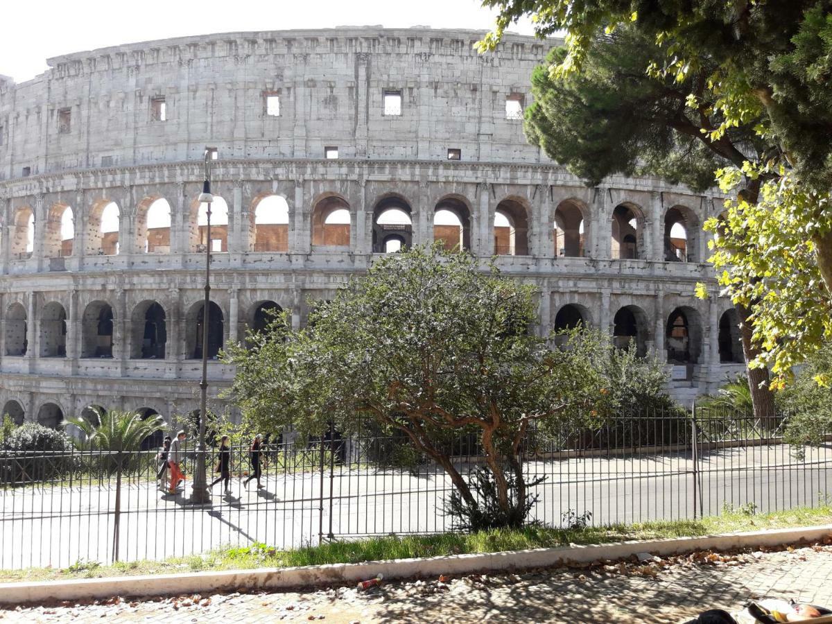 La Romantica Al Colosseo Bagian luar foto